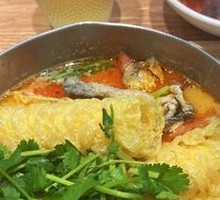 Spicy Soul Noodle Soup with Fried Sauce