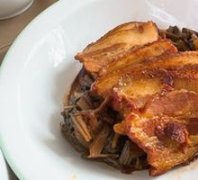Preserved Vegetable Braised Pork