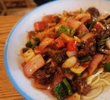 Braised Beef Noodles with Pickled Cabbage