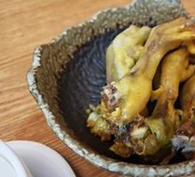 Salt-Baked Chicken Feet