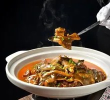 Stewed Soft-Shelled Turtle with Pig Trotters