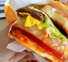 No-Bread Egg Soul Beef Burger