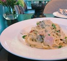 Creamy Mushroom Pasta