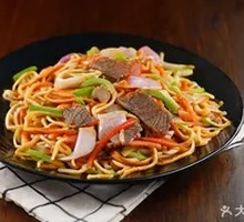 Beef Stir-Fried Noodles