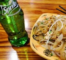 Stir-Fried Rice Noodles