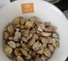 Self-Service Garlic