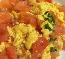 Tomato and Egg Stir-Fry
