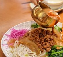 Northeastern Stir-Fried Meat with Rice Noodles