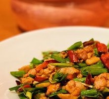 Xuanwei Stir-Fried Pork