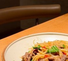 Green Papaya Stir-fried with Tenderloin