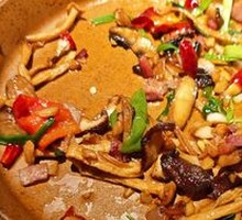 Cloud Ham Dry-Fried Three Fresh Mushrooms