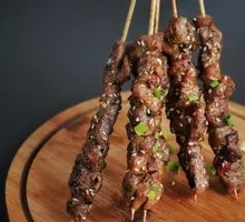 Xinjiang Willow Branch Lamb Skewers