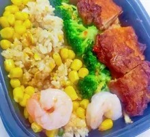 Sautéed Chicken Leg Fried Rice