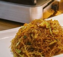 Stir-Fried Seafood with Rice Noodles