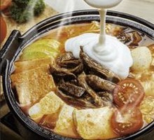 Shredded Beef with Creamy Tomato Pot
