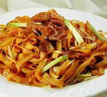 Stir-Fried Beef Noodles