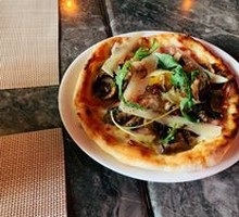 Truffle Pizza