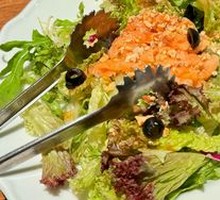 Italian Salmon Salad