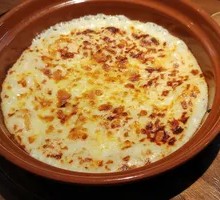 Cheesy Creamy Baked Mashed Potatoes