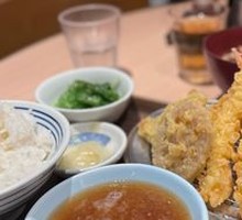 Eshia Neko Tempura Set