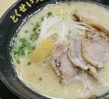 Rich Fish and Pork Bone Ramen