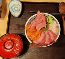 Premium Seafood Donburi