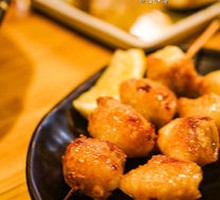 Roasted Chicken Skin with Garlic