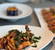 Fragrant Basil Crispy Frog Legs