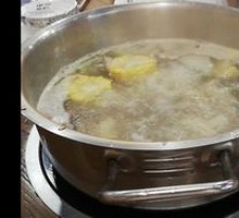 Beef Bone Clear Soup Pot