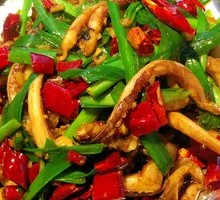 Sizzling Scallion Squid Tips