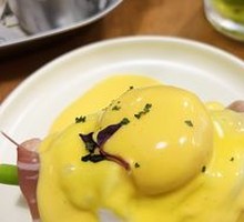 Benny Egg