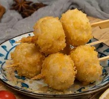 Cheesy Burst Meatballs