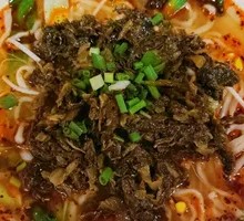 Sour Cabbage and Pork Noodles