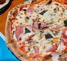 Mushroom Ham Pizza