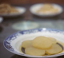 Clear Simmered White Radish