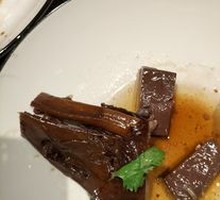 Braised Goose Head