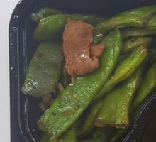Stir-Fried Green Beans with Pork Slices
