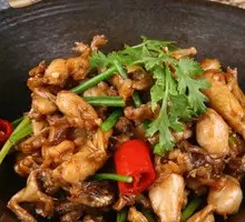 Dry Pot Frog Legs