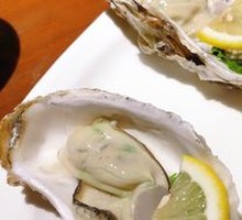 Fresh Oyster Sashimi