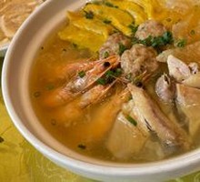 Shanghai-style Three Delicacies Soup