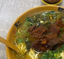 Sour Cabbage Braised Beef Noodles