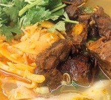 Bamboo Shoot Red-Braised Noodles