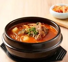 Energy-Packed Potato and Spine Bone Soup