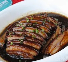 Braised Pork with Bamboo Shoots Noodles