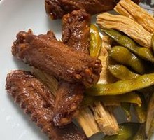 Honey-glazed Duck Wings