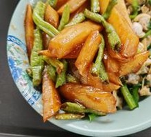 Drumstick Bean and Potato Stir-fry