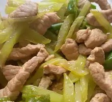 Stir-fried Bamboo Shoots with Pork Slices