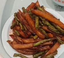 Stir-Fried String Beans with Potatoes