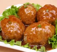 Yangzhou Lion's Head Meatballs