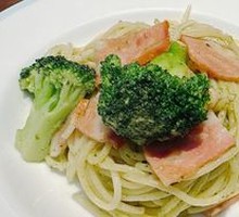 Basil Pine Nut Pasta